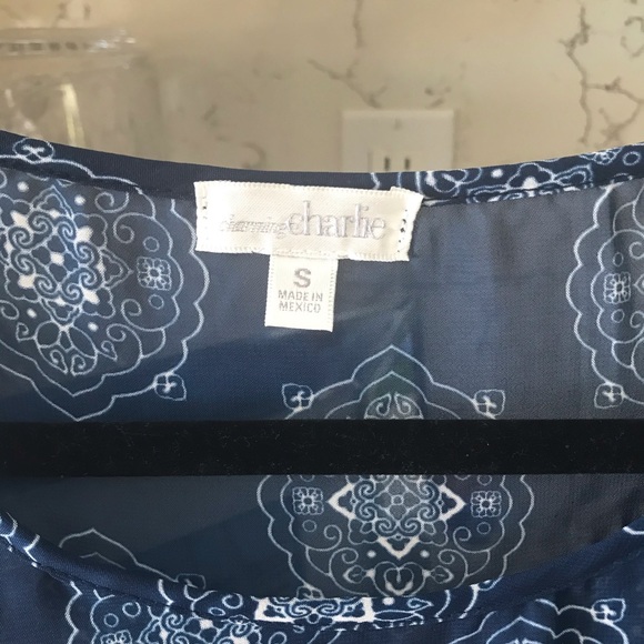 Cute Boho Style Navy Blue Top - Picture 2 of 3